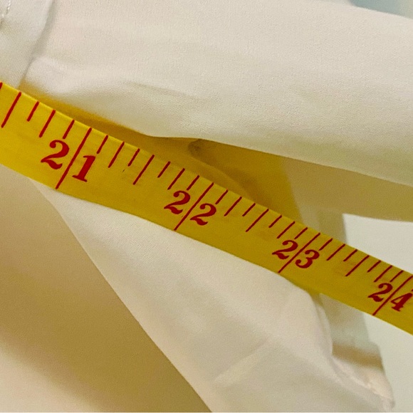 Milkmaid satin like romper - Picture 7 of 10